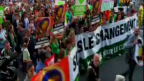 Prof. Dr. Levent Kurnaz, Prof. Dr. Gürkan Kumbaroğlu ve Doç. Dr. Barış Karapınar NTV Pasaport Programı'nın konuğu oldu (12 Aralık 2015)