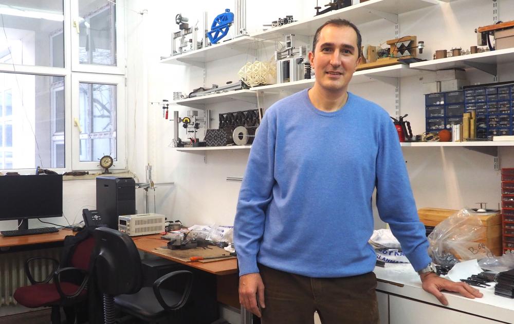 Boğaziçili bilim insanı geometriyi kullanarak titreşimi yok ediyor