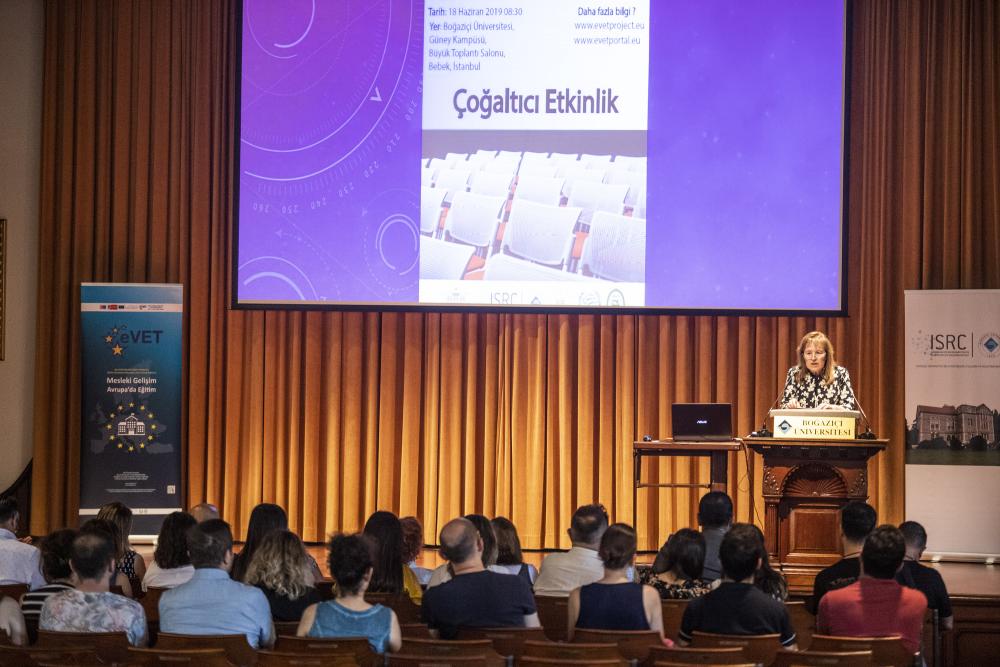 Boğaziçi Üniversitesi katkılarıyla oluşturulan çevrimiçi mesleki eğitim platformu: “eVET”