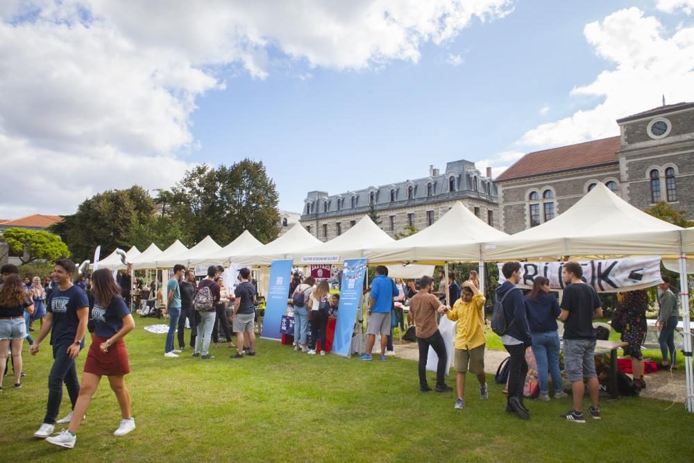 Dört gün sürecek renkli bir programla Boğaziçi'ne merhaba!