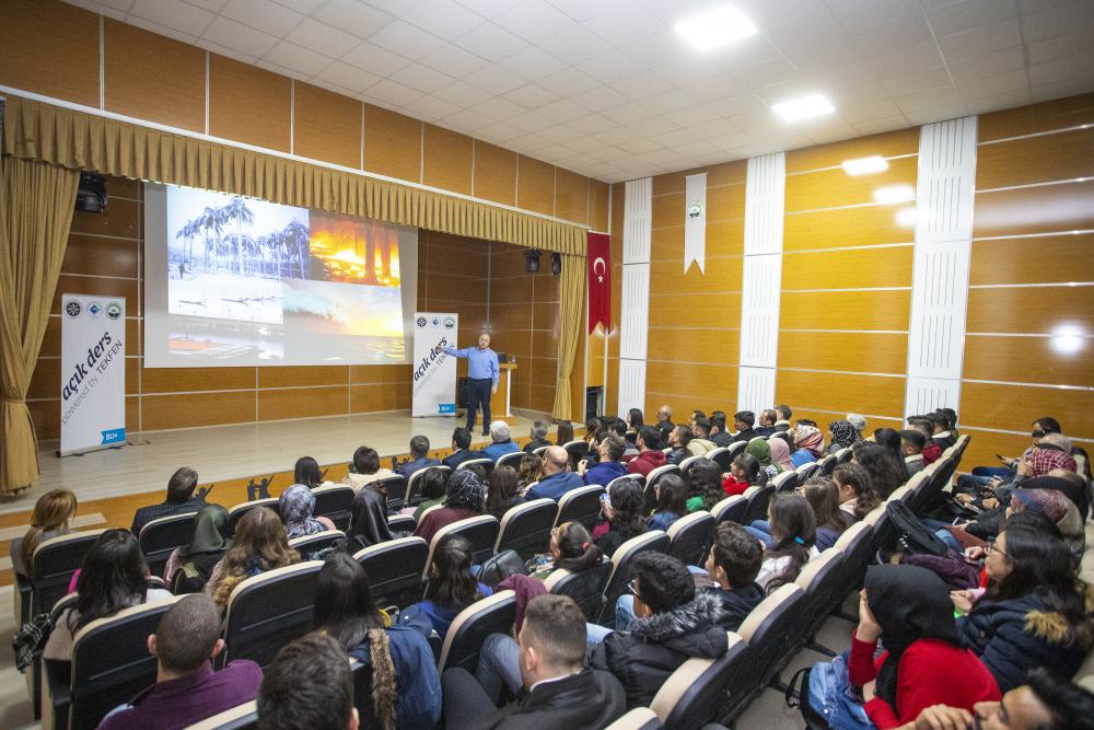 “İklim değişikliğinin olumsuz etkilerinden basit önlemlerle kurtulmak mümkün”