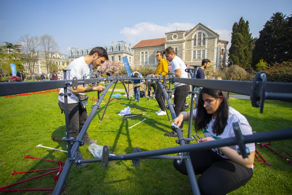 Köprüler dostluk için kuruldu