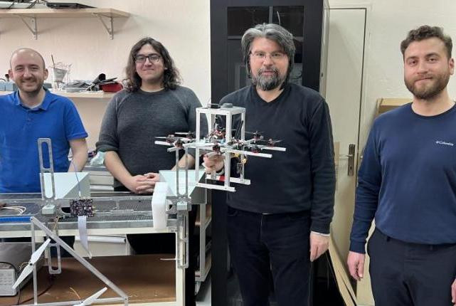 Boğaziçili bilim insanlarından yapay zekâya sahip keşif ve gözlem için uçan robot