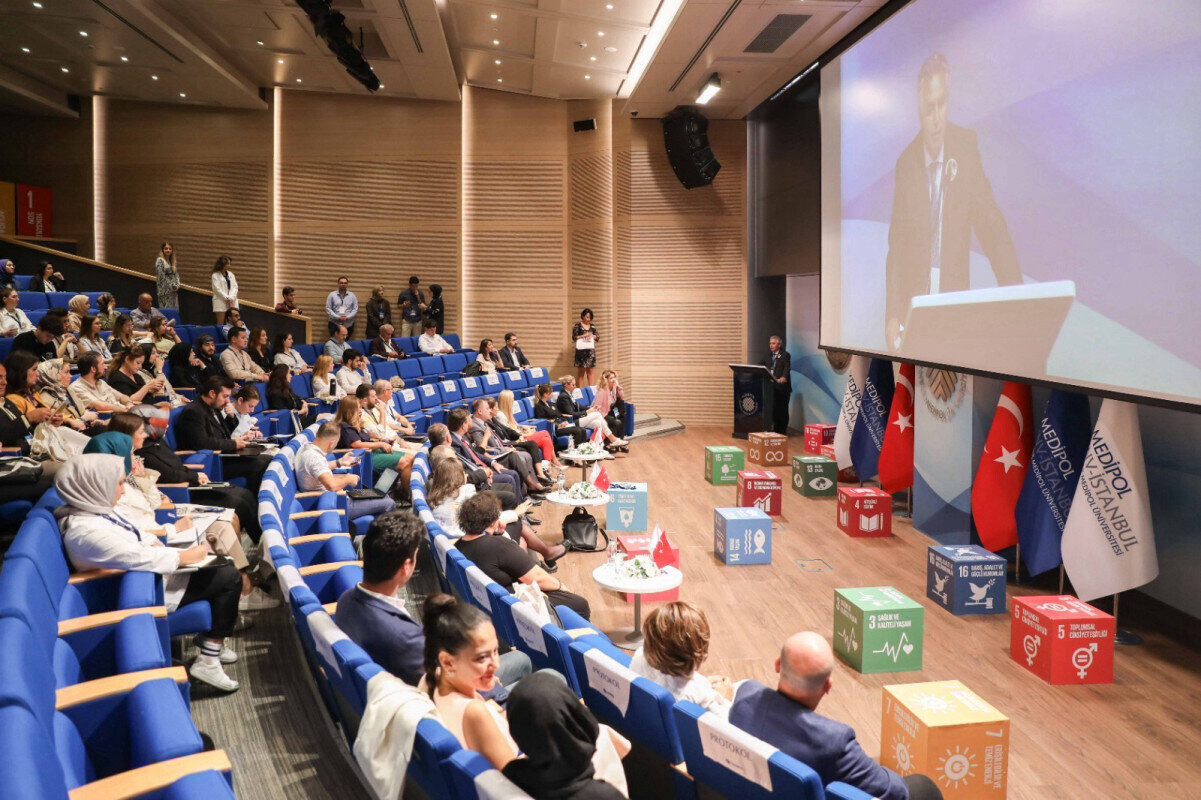 "Sürdürülebilir Kalkınmada Üniversitelerin Rolü Zirvesi” Medipol Üniversitesi'nde gerçekleştirildi