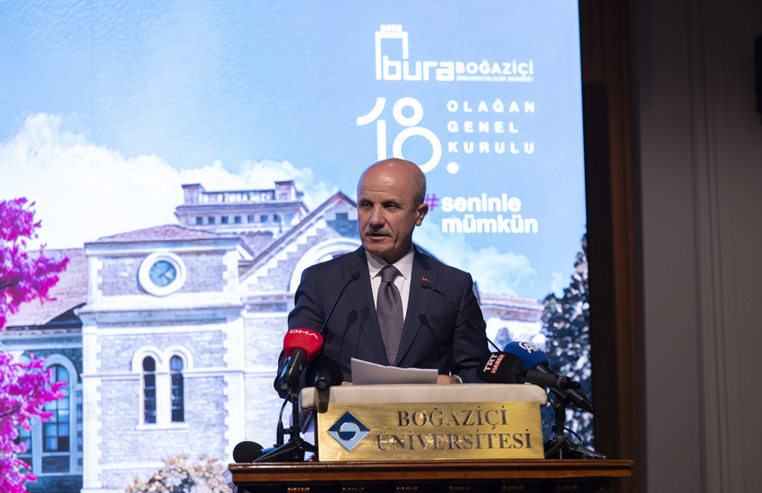 YÖK Başkanı Özvar'dan Boğaziçi Üniversitesi Hukuk Fakültesi'ne Övgü