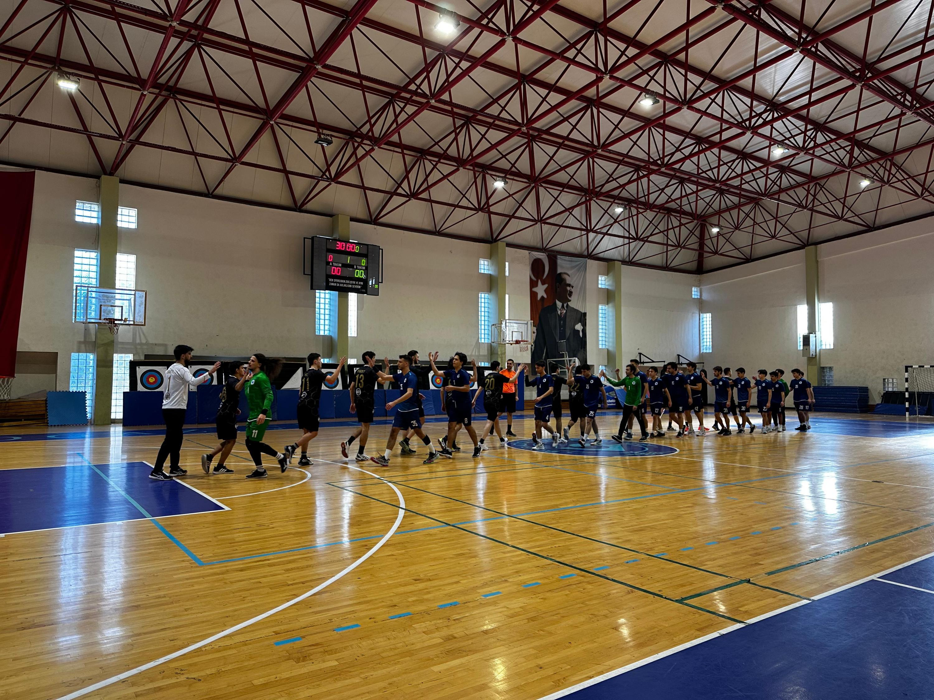 Üniversitemizde Üni-Lig Müsabakaları