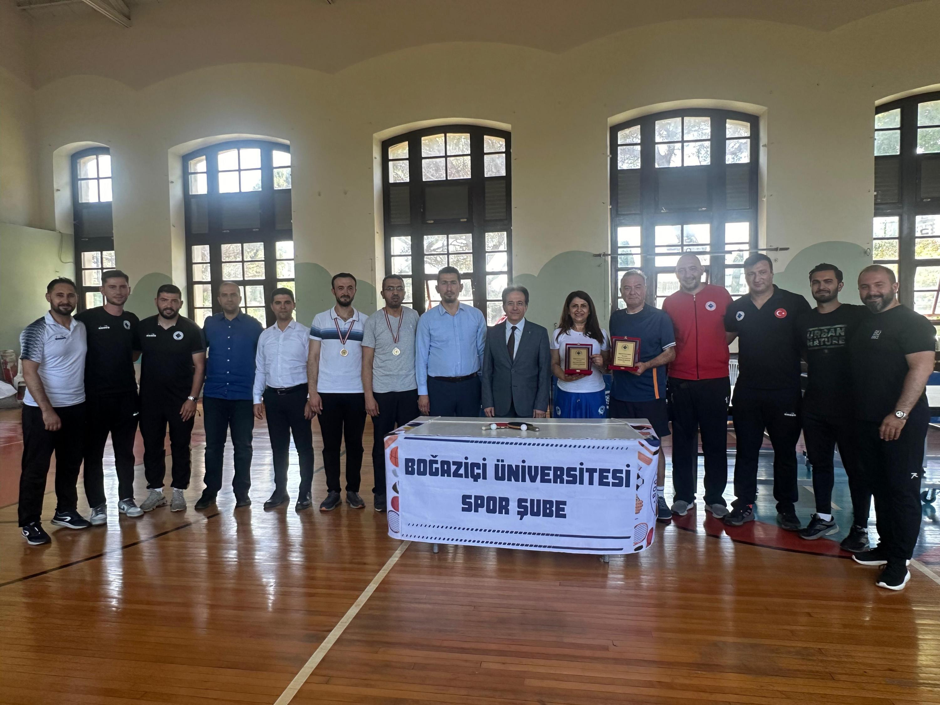 Personel Masa Tenisi Final Heyecanı