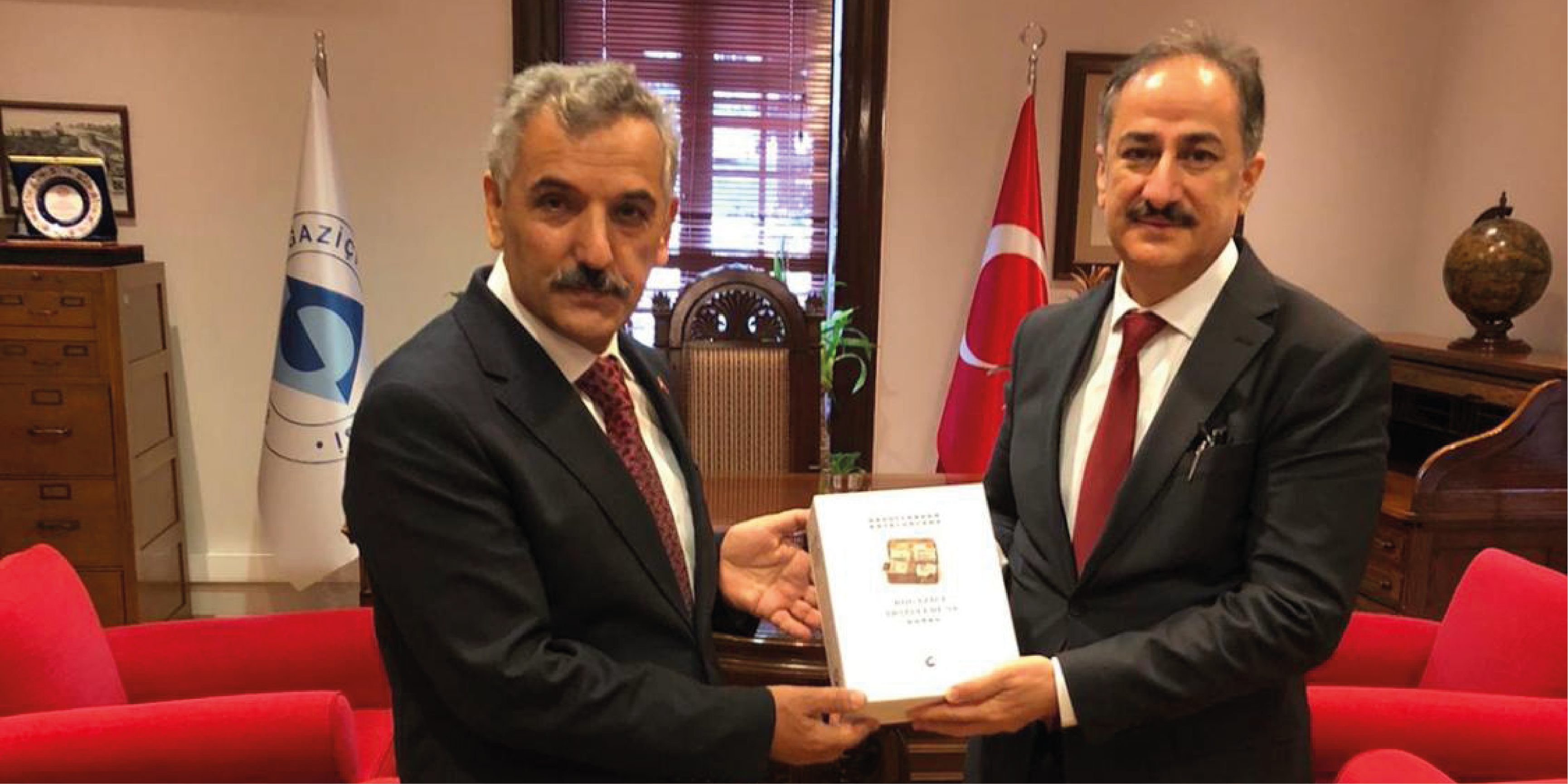 Samsun Eski Valisi Osman Kaynak'tan Boğaziçi Üniversitesi Rektörü Prof. Dr. Mehmet Naci İnci'ye Ziyaret