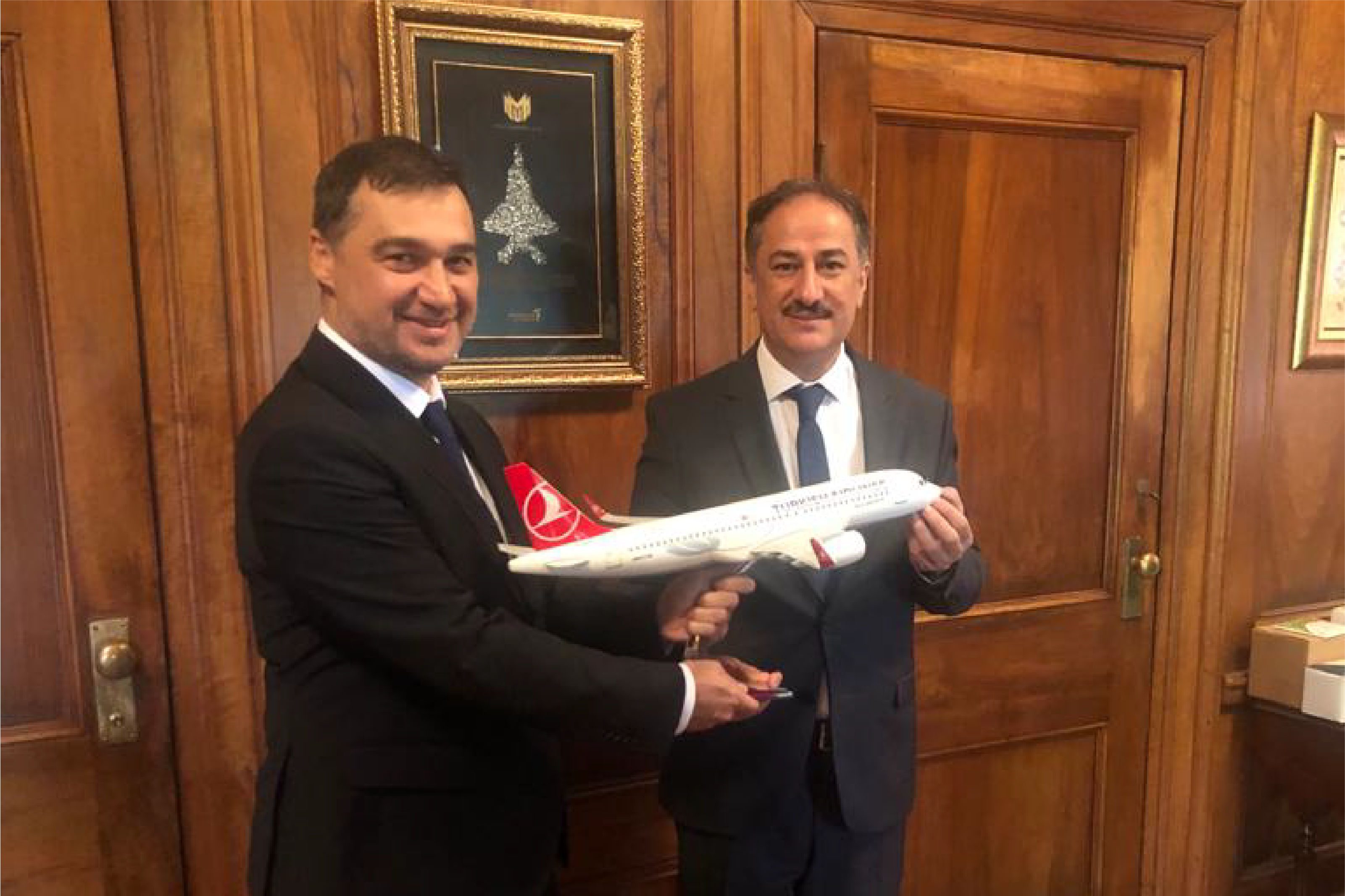 Visit from Turkish Airlines (THY) Deputy General Manager Kerem Kızıltunç to Boğaziçi University Rector Prof. Dr. Mehmet Naci İnci
