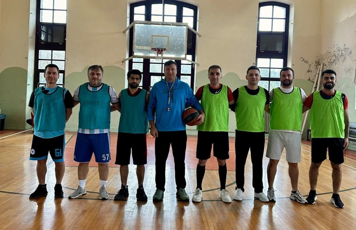 3x3 Staff Basketball Tournament Kicks Off