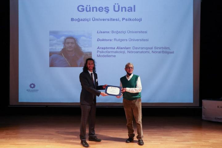 Assoc. Prof. Ünal received the Science Academy's Young Scientist Award