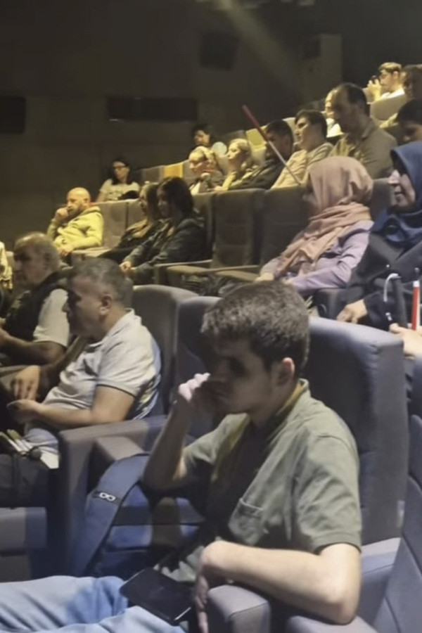 Engelsiz Sinema Deneyimi: GETEM Erişilebilir Film Gösterimleri