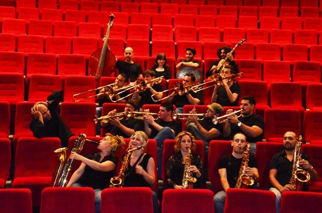 Sahnede gençlik ve cazın coşkusu var…