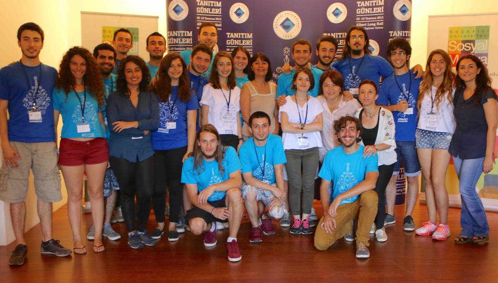 Boğaziçi Üniversitesi Yeni Nesil Üniversite Adaylarının Sorularını Sosyal Medyayla Cevapladı