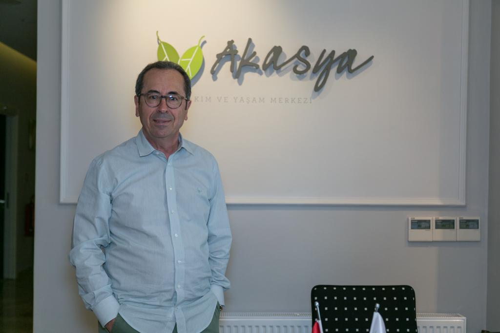 Akasya Yaşlı Bakım ve Yaşam Merkezi kurucusu Kemal Olgaç'la söyleşi: “Yaşlanmak bir hastalık değil”