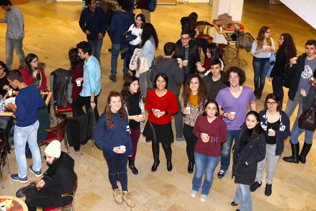 Hazırlık öğrencileri danışmanlarıyla buluştu; A'dan Z'ye tüm sorularına cevap buldu…