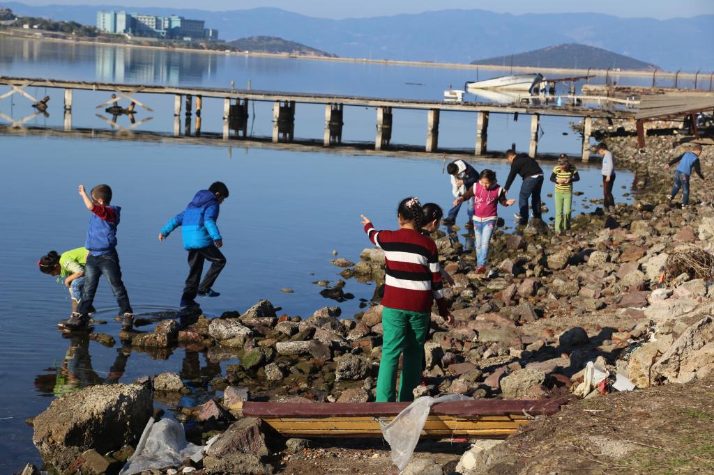 Boğaziçi'nden Ayvalıklı miniklere Kış Okulu