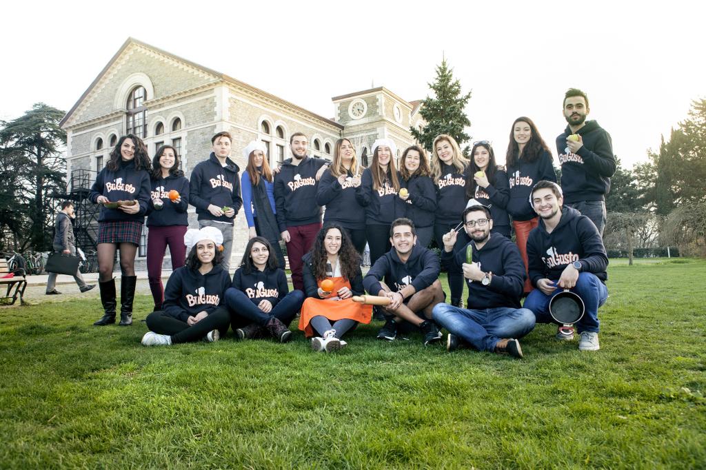 BuGusto güzel yemeğe ulaşmak için mesafe tanımıyor!