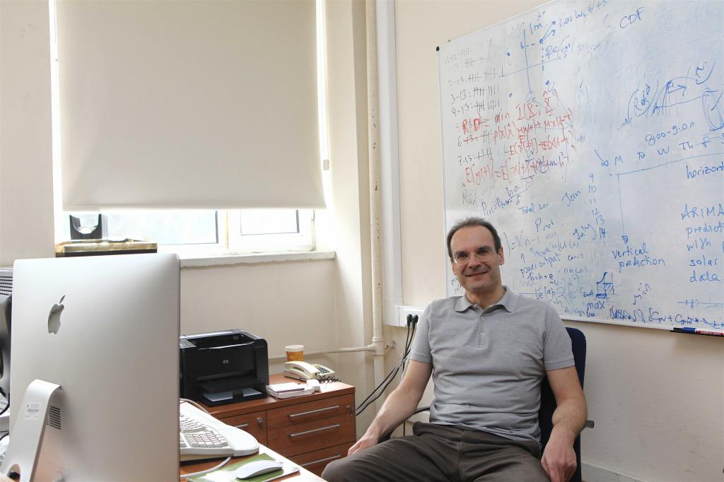 Boğaziçi Üniversitesi'nden Prof. Dr. Hakan Deliç: Akıllı şebekeler ile elektrik faturaları düşecek