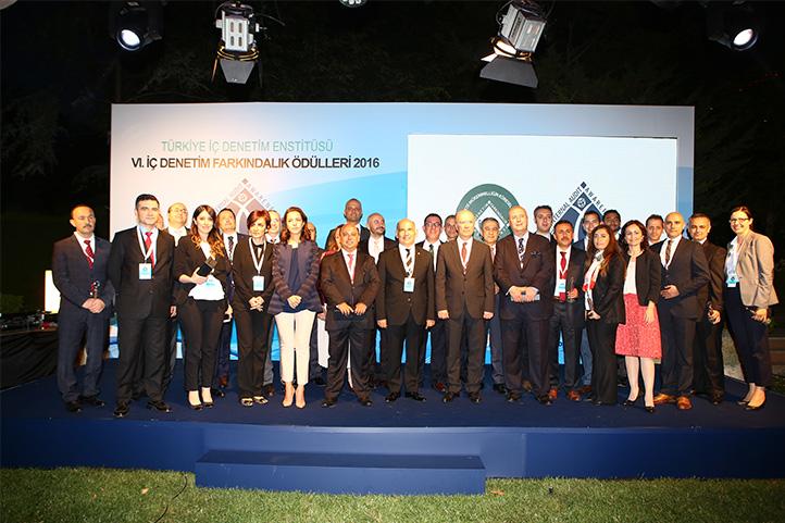 Boğaziçi Üniversitesi'ne ‘'Akademik Farkındalık Ödülü''