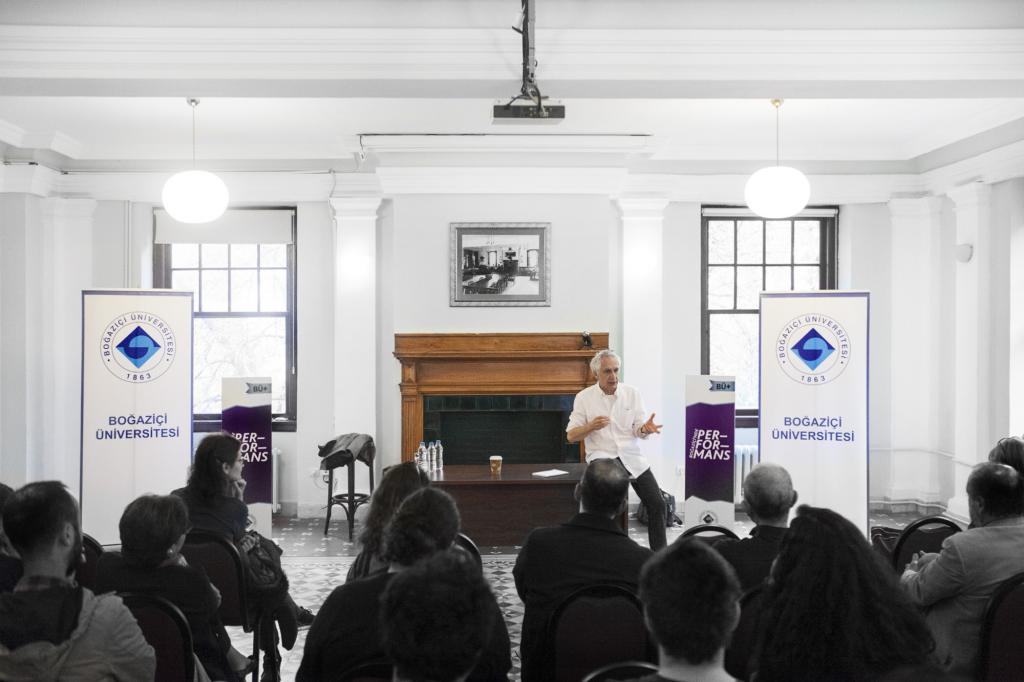 “Klarnet Çalan ve Resim Yapan İki Farklı İnsan Arasındaki Ortak Nokta Nedir?”