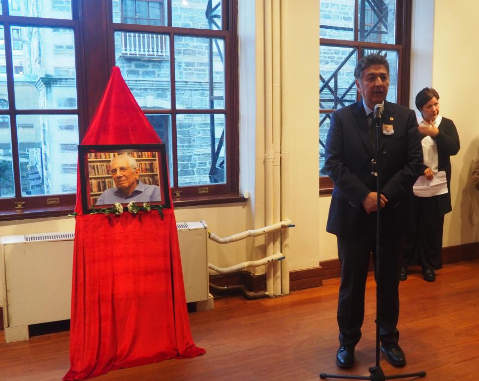 Dostları Mithat Alam'ı sevgiyle ve anılarla uğurladı