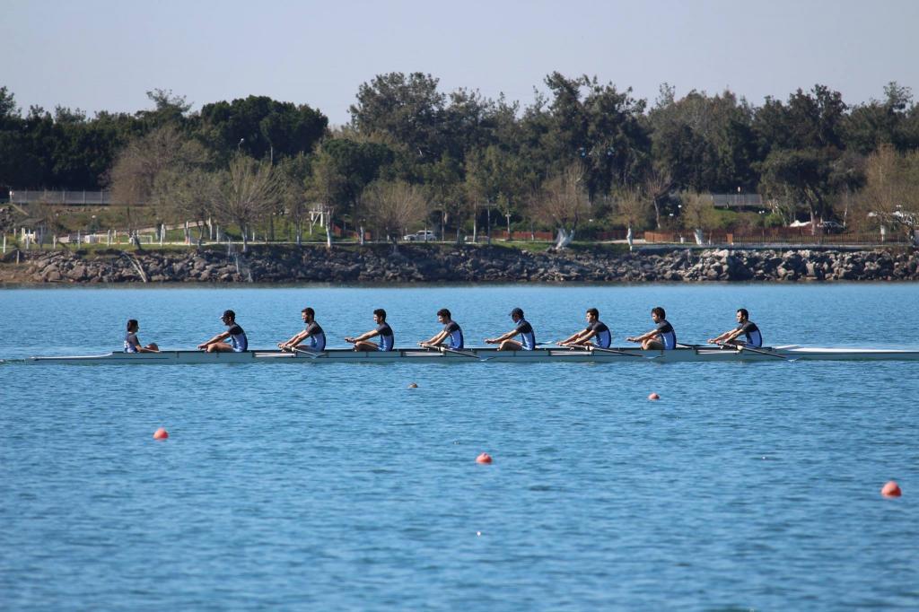 Boğaziçili kürekçilere Adana Kürek Yarışları'ndan üçüncülük madalyası