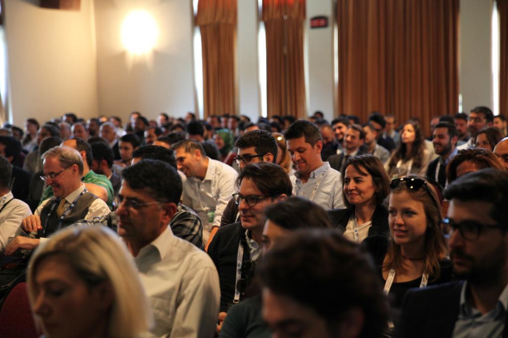 ‘'Blok Zinciri'' Zirvesi'nde sanal paranın geleceği tartışıldı