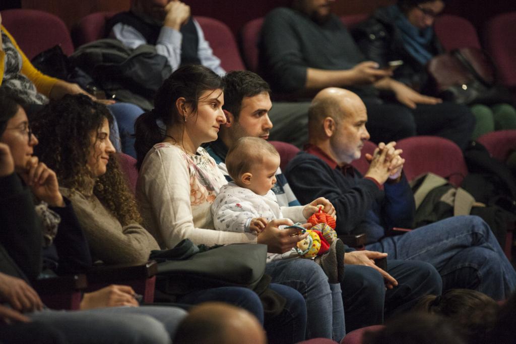Erken yaşta dil öğrenen çocuklar akademik ve sosyal hayatta daha başarılı