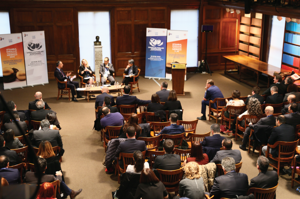 Emeklilik fonları sistemi Boğaziçi'nde masaya yatırıldı