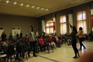 Boğaziçi Üniversitesi'nin destek verdiği Ayvalık Kış Okulu bu kış 100 çocuğa daha ulaştı!