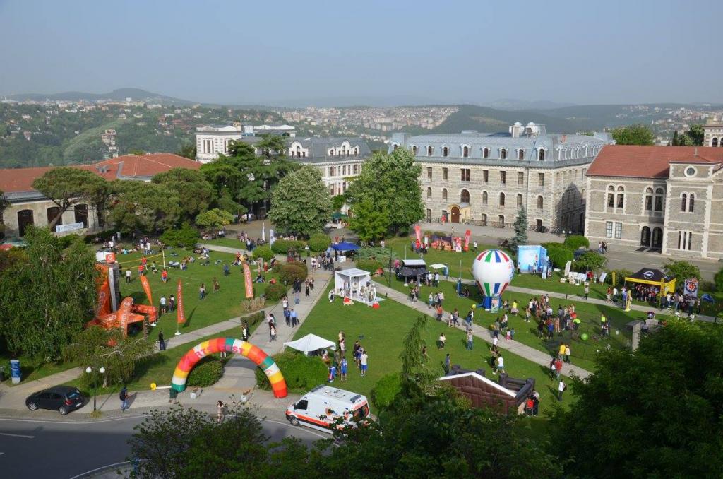 Sports Fest'e en başarılı kampüs etkinliği ödülü