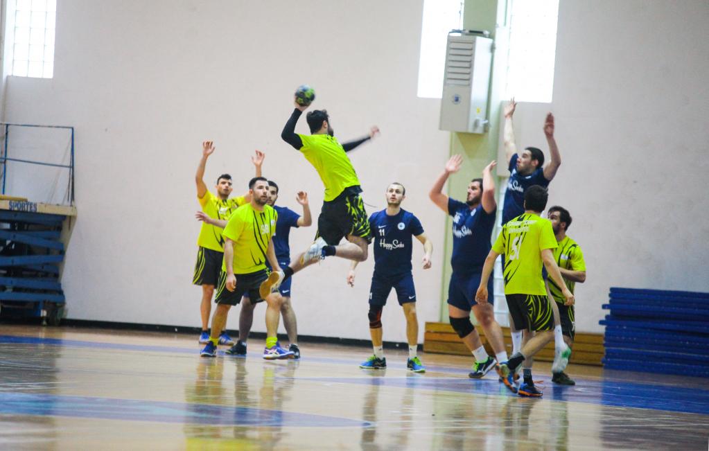 Boğaziçi Üniversitesi Ünilig Hentbol maçlarına galibiyetle başladı