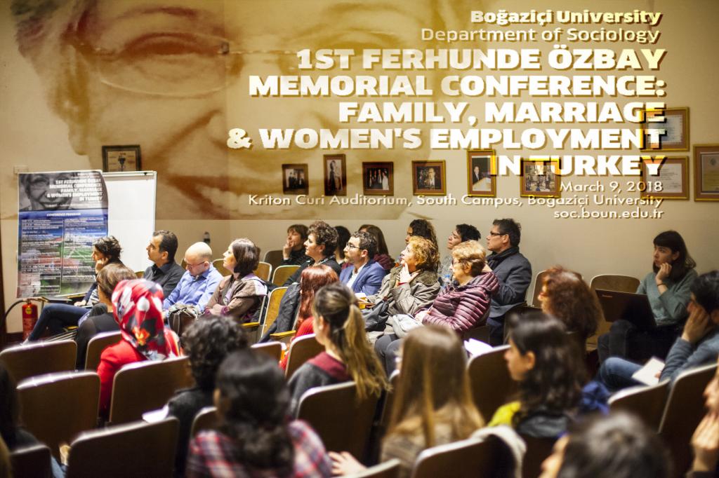 Boğaziçi Üniversitesi'nden Ferhunde Özbay anısına konferans