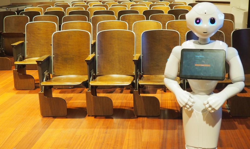 Dünyanın en gelişmiş yapay zekâ programlarından Watson Boğaziçi'ndeydi!