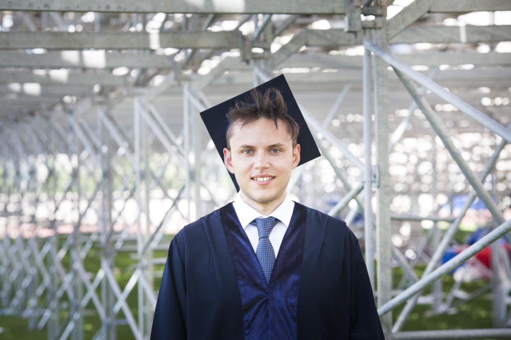 Boğaziçi'nden Cambridge'e, daima en zor olanın peşinde…