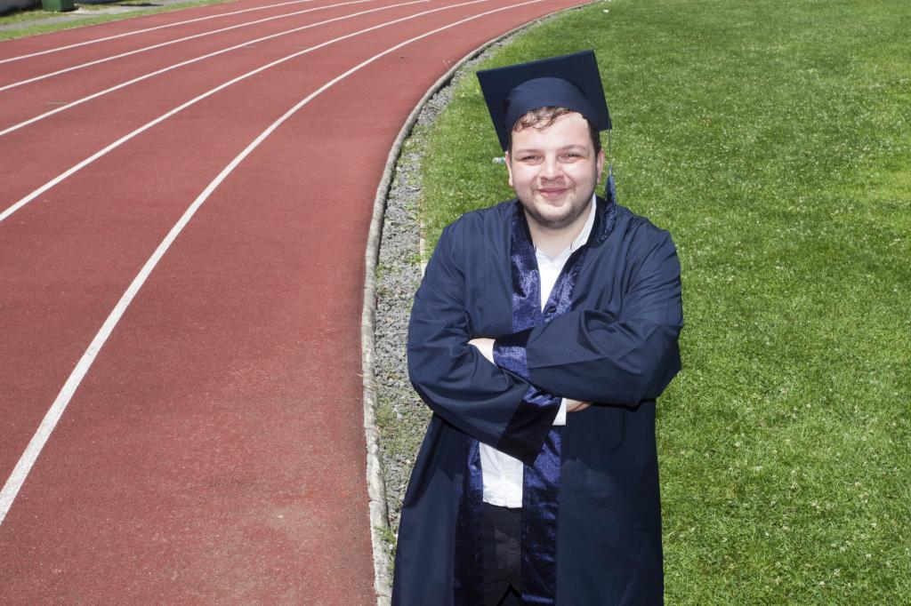 Boğaziçi'nde tohumları atılan teorik fizik tutkusunun peşinden Kanada'ya…