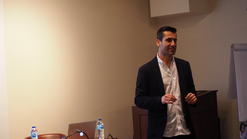 “Startup'lar için önemli olan bilmek değil, öğrenmek”