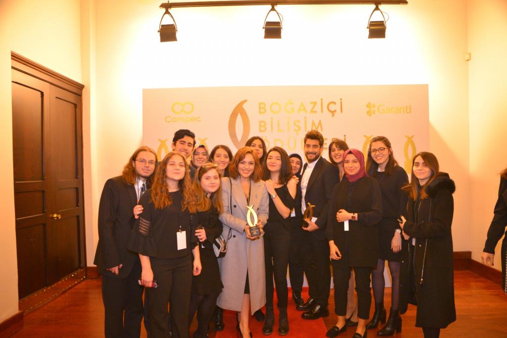 Boğaziçi “Bilişimin En'leri”ni ödüllendirdi