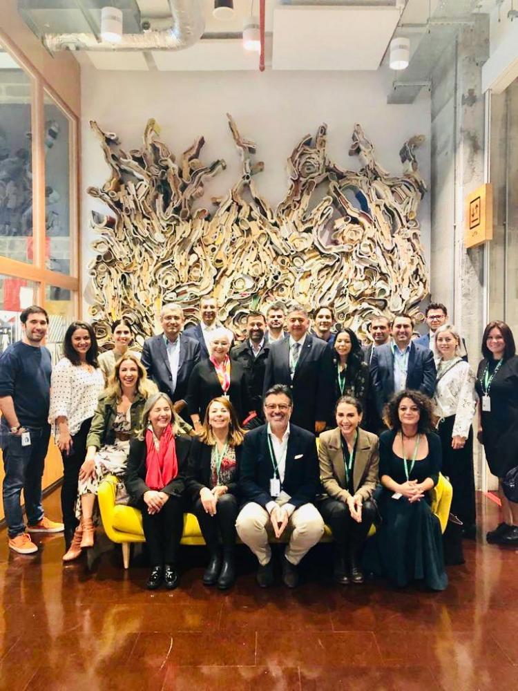 Boğaziçili mezunlar Londra'da Burs Fonu'na destek için buluştu