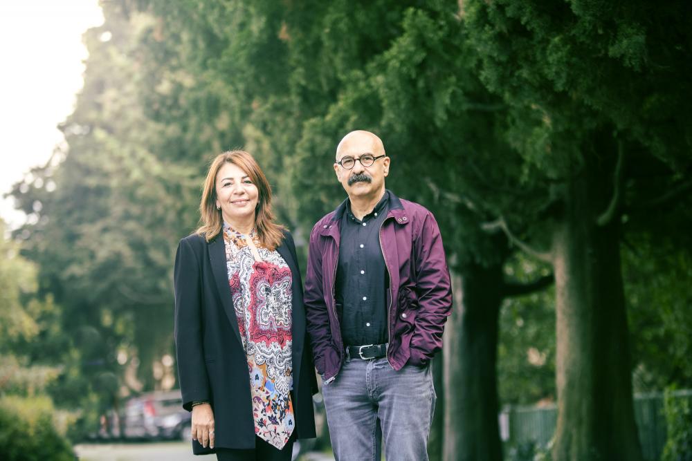 Influencer'ların Vazgeçilmez Cazibesi: İş, Kültür ve Bilim Dünyasında Yeni Nesil Aracılar