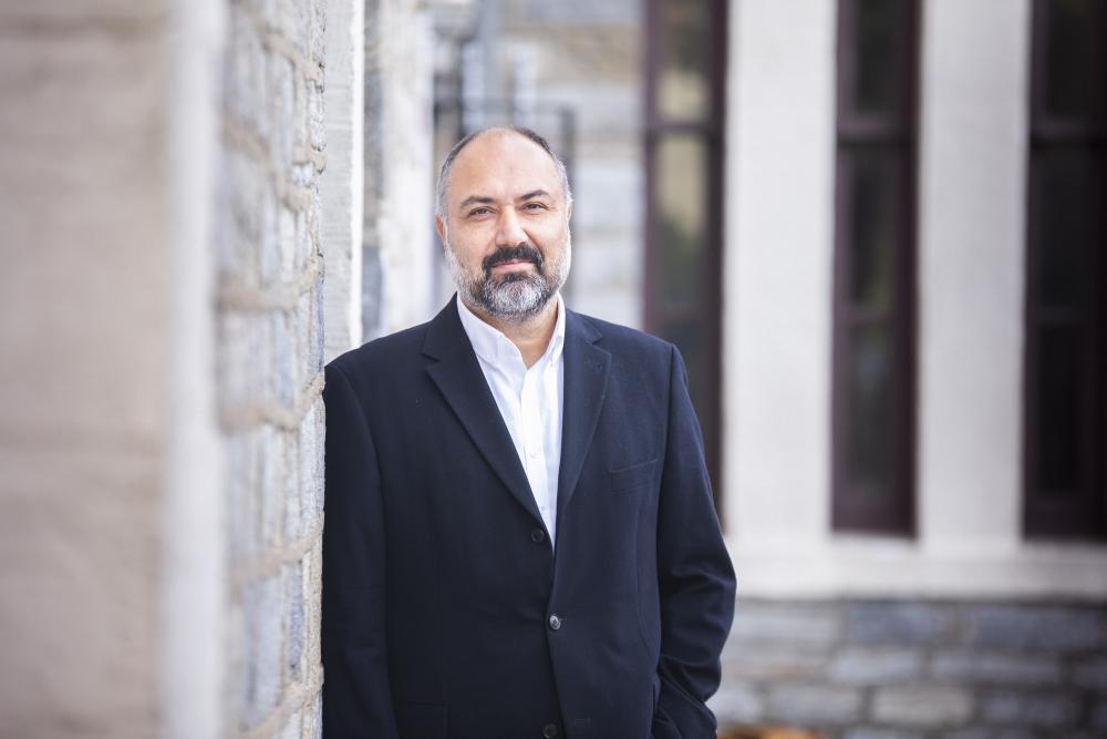 Boğaziçili girişimci Hindistan cevizi kabuğunda domates yetiştiriyor