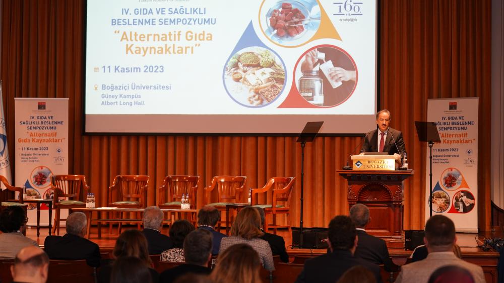 Rektör Prof. Dr. Mehmet Naci İnci: “Artan Nüfusu Beslemek İçin Gıda Üretimini Arttırmak Yeterli Değil”