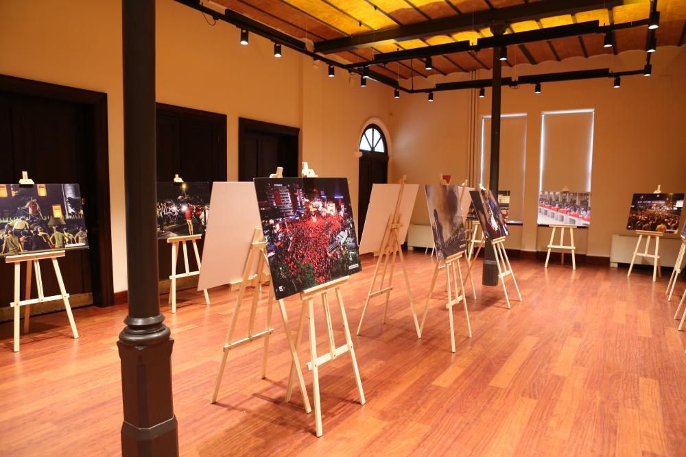 15 Temmuz Demokrasi ve Milli Birlik Günü Fotoğraf Sergisi katılımcılarla buluştu