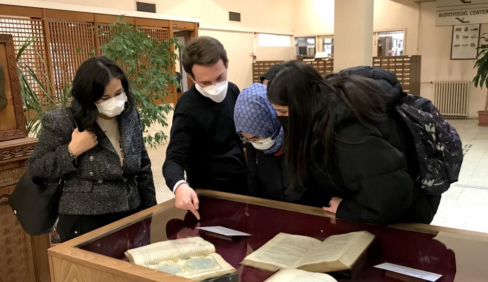 Nadir Eserler Seçkisi 4 Nisan'a kadar Boğaziçi Üniversitesi Kütüphanesi'nde