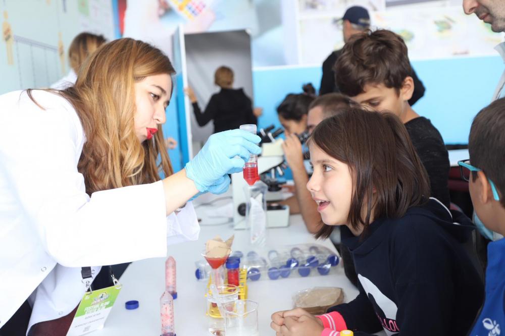 Boğaziçi Üniversitesi Teknofest'te interaktif sunumlarıyla dikkat çekti