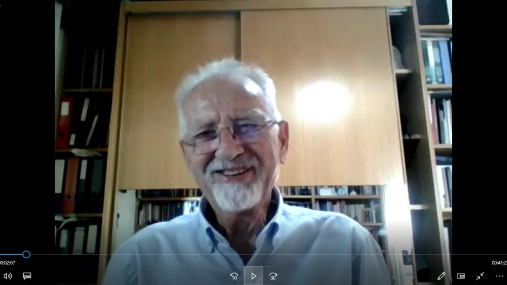 Prof. Dr. Özer Ertuna: ‘'Her öğrencinin içinde bir cevher var; iyi hoca onu bulup çıkarandır''