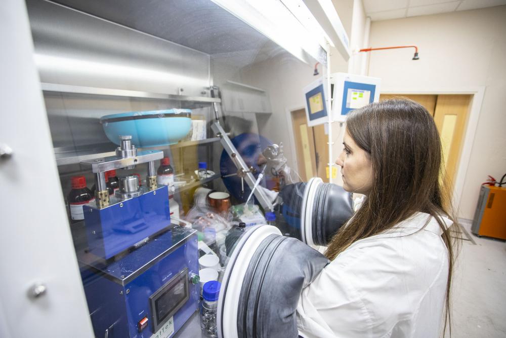 Boğaziçi Üniversitesi ve Rusya'dan araştırmacılar geleceğin pilleri için birlikte çalışacak