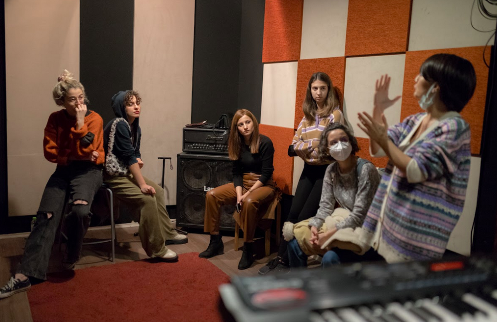 Boğaziçi mezunundan müzik, teknoloji ve cinsiyet eşitliği temelinde bir sosyal girişim: Beats By Girlz Türkiye