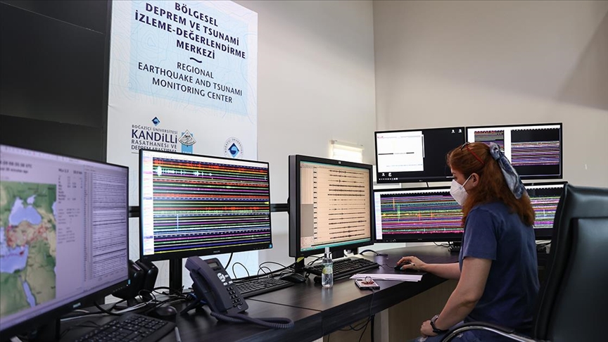 Boğaziçi Üniversitesi Kandilli Rasathanesi 7/24 tsunami peşinde 10 yılı geride bıraktı